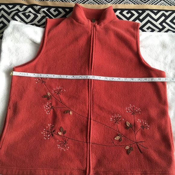 Northern Reflections Women’s XL Zip Up Vest - Picture 12 of 13